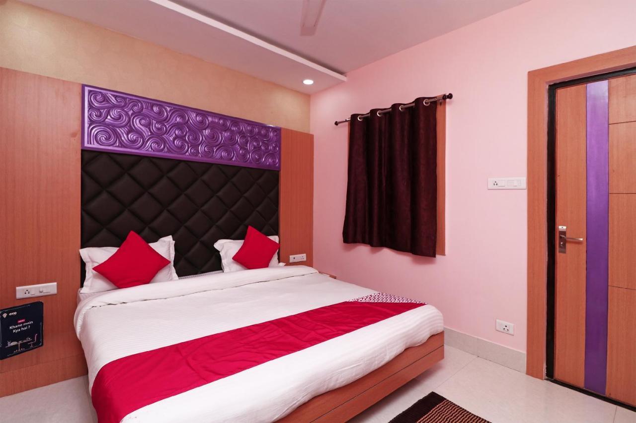 Capital O Hotel Sapphire Inn Gorakhpur Dış mekan fotoğraf
